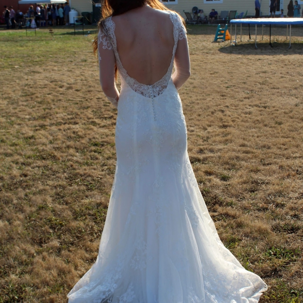 Wedding dress